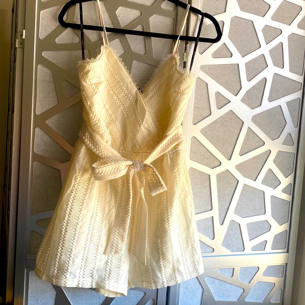 Romper. New